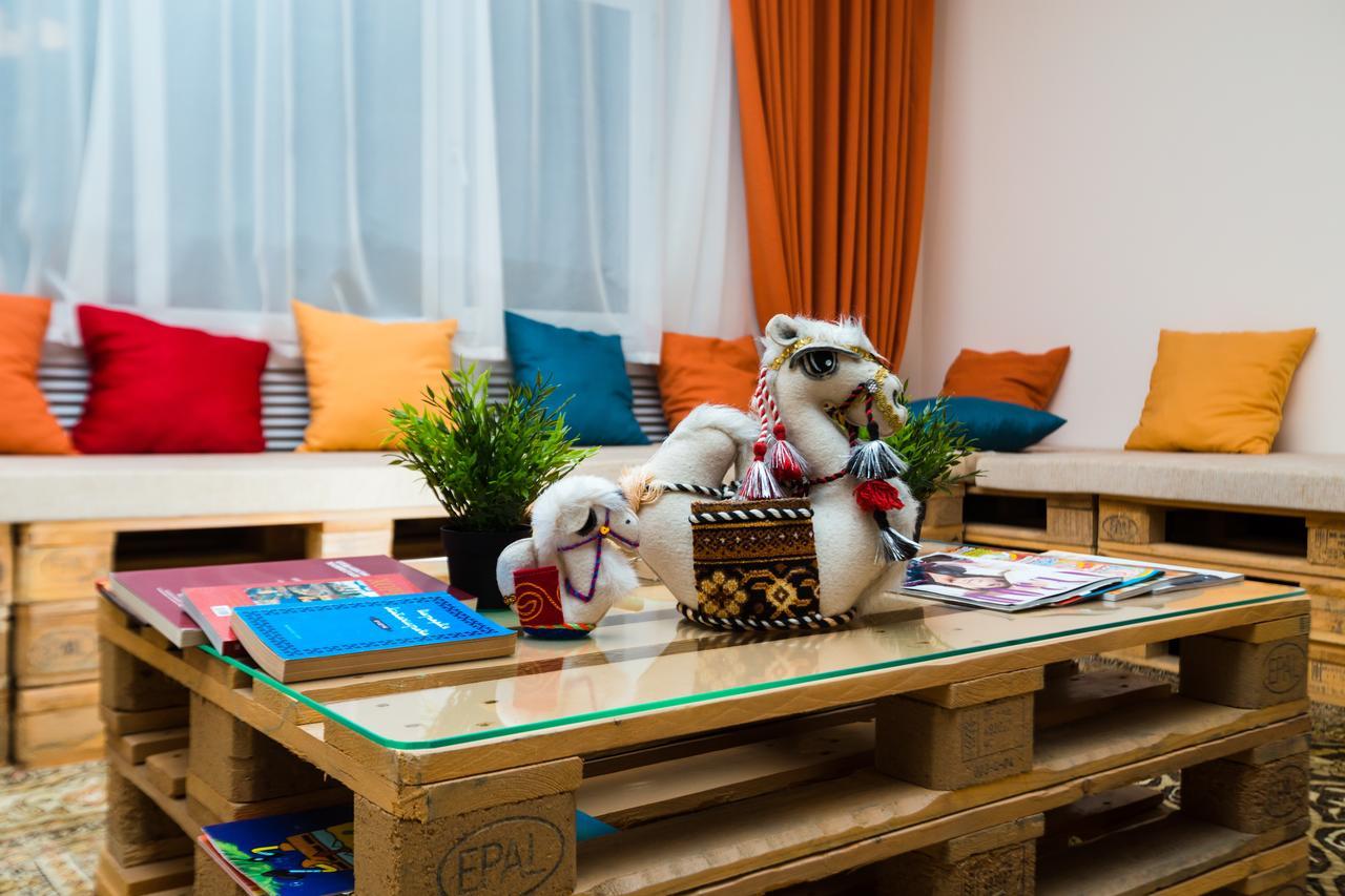 Auberge de jeunesse Interhouse Almaty Extérieur photo