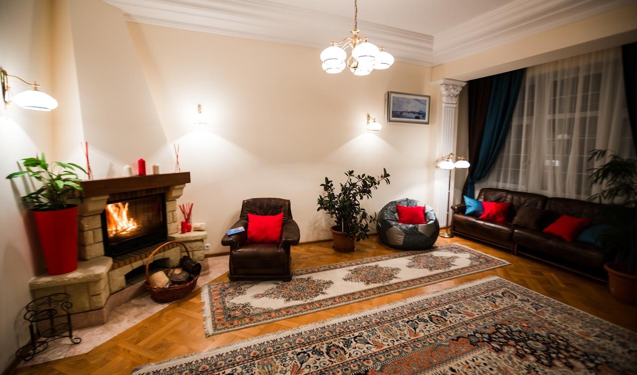 Auberge de jeunesse Interhouse Almaty Extérieur photo