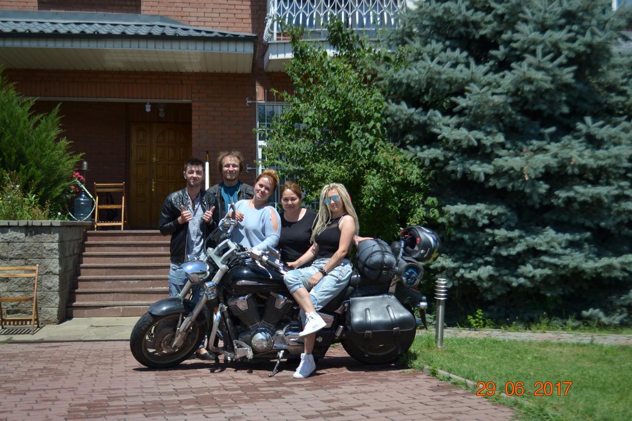 Auberge de jeunesse Interhouse Almaty Extérieur photo